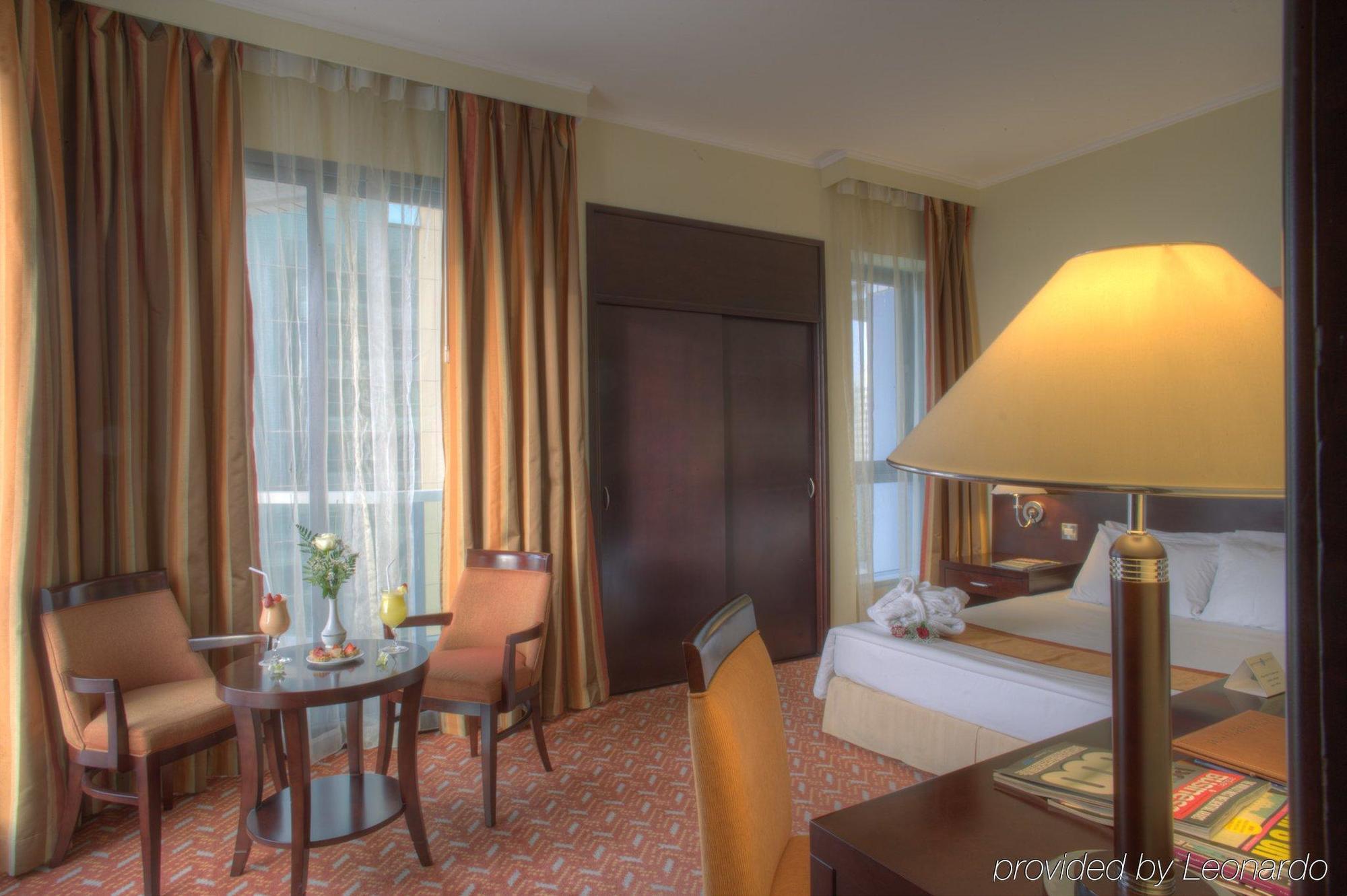 Al Diar Regency Hotel Абу Даби Екстериор снимка