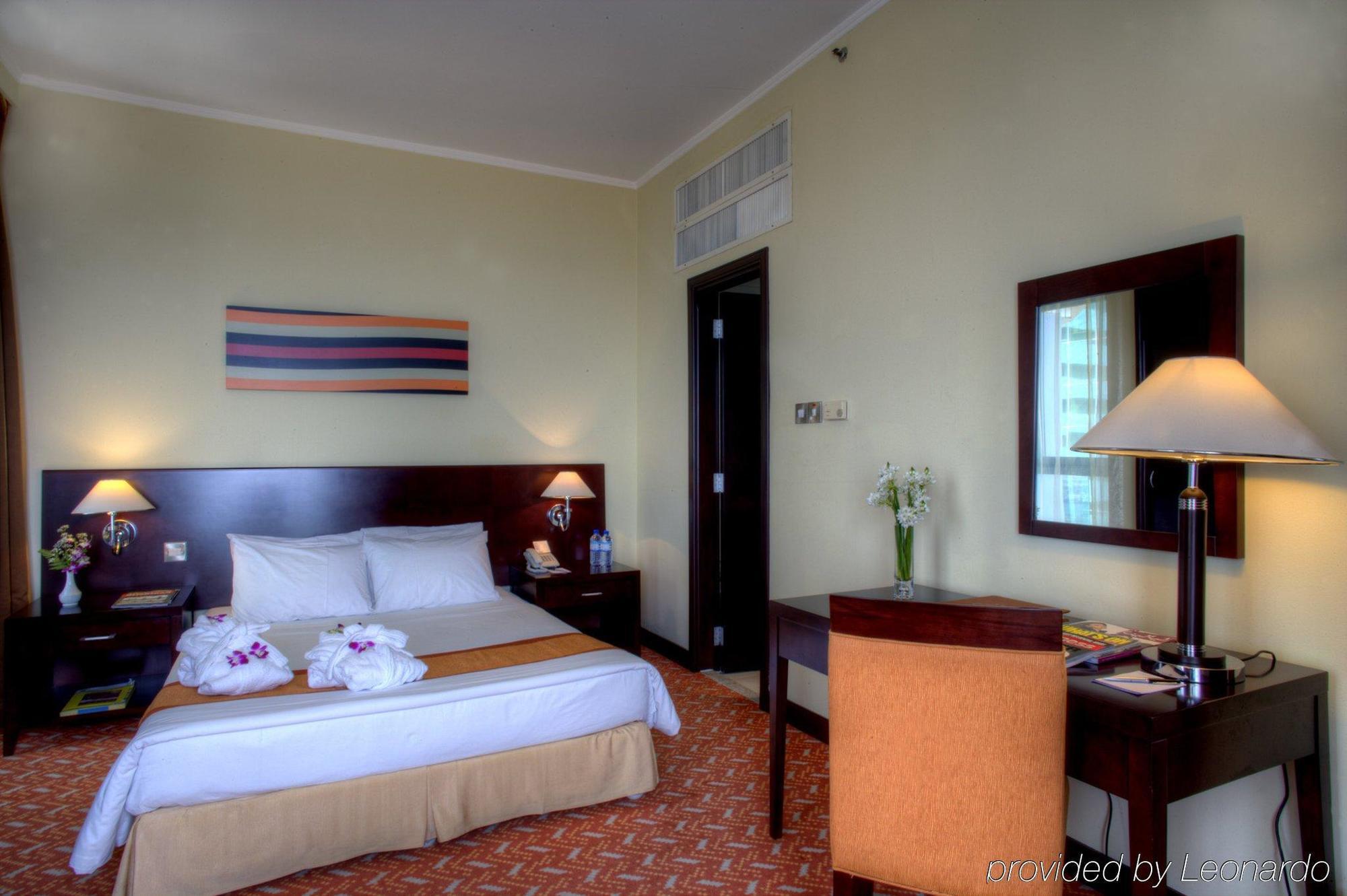 Al Diar Regency Hotel Абу Даби Екстериор снимка