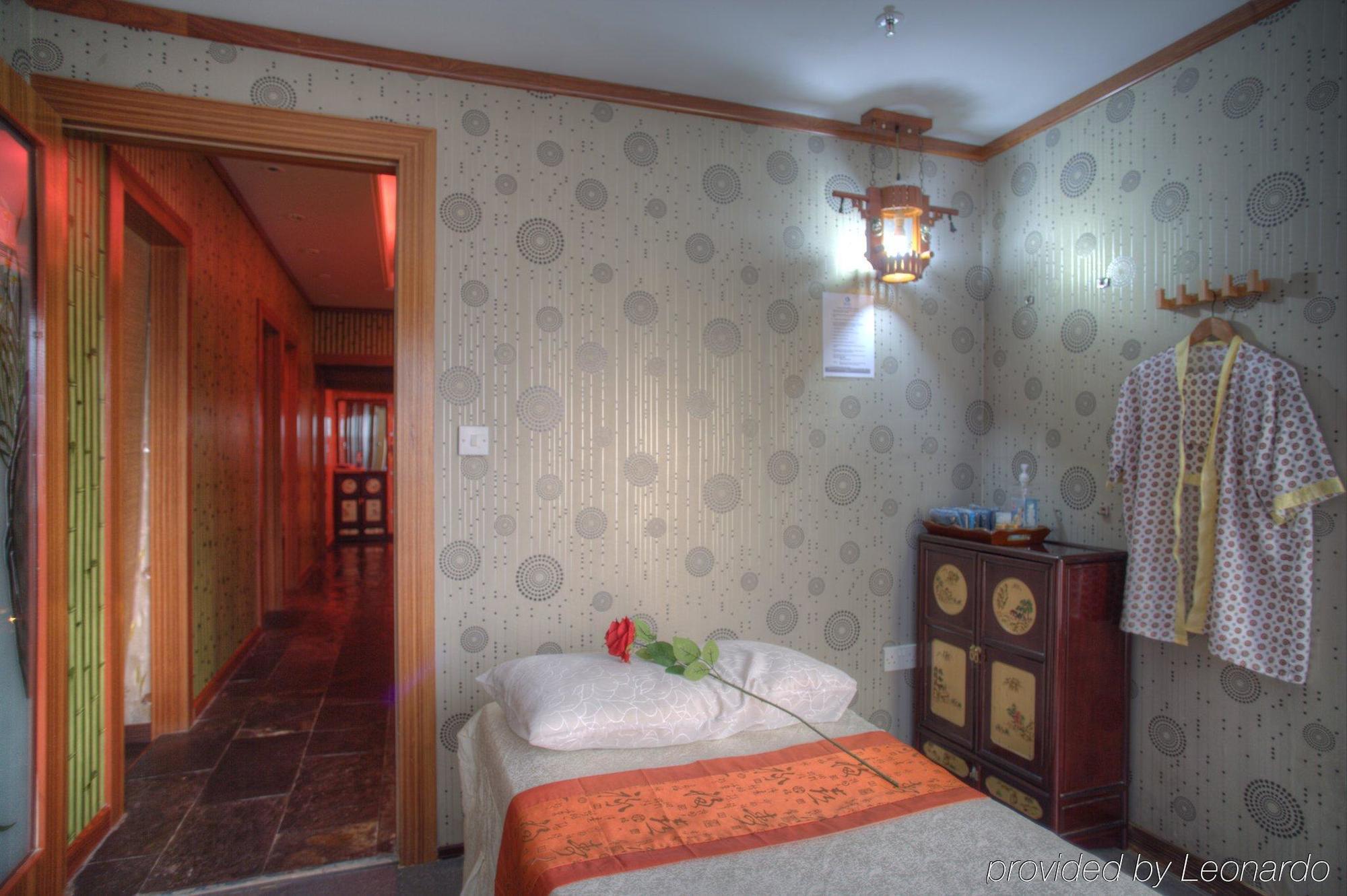 Al Diar Regency Hotel Абу Даби Екстериор снимка